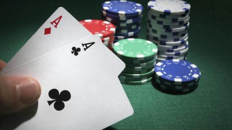 棋牌品类线上化生态观察:从规则移植到体验重构
